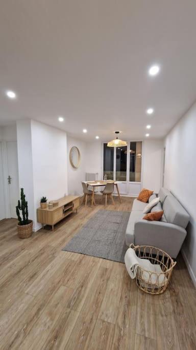 Appartement Saint Charles Marseille Exteriör bild